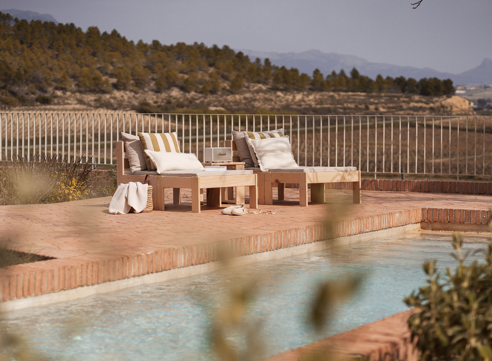 OREKA conjunto chaise longue para exterior