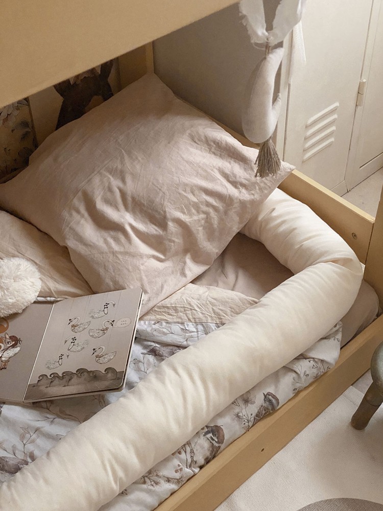 Cojín protector o chichonera de cama para bebés | LUFE 2