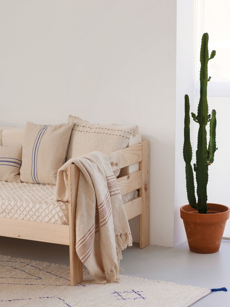 Diván individual de 90 cm de madera | LUFE 2