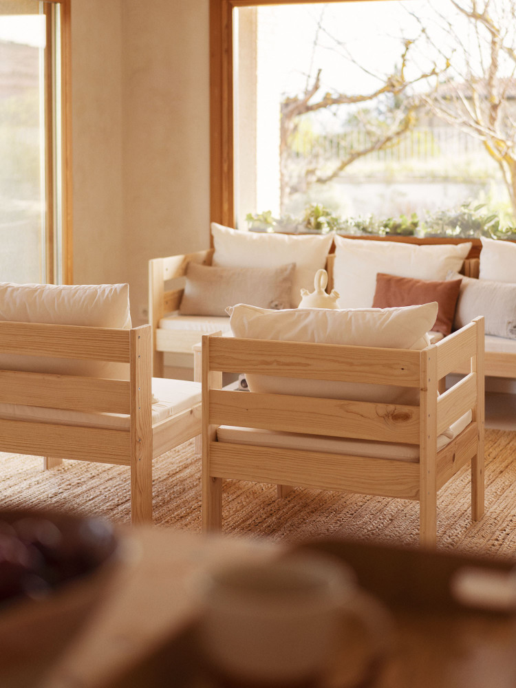 Sillón modular de madera con brazo derecho | LUFE 2