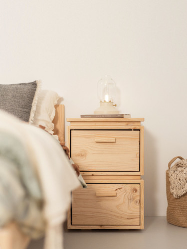 Mesita de noche de madera con 2 cajones 39x59 LIBE | LUFE
