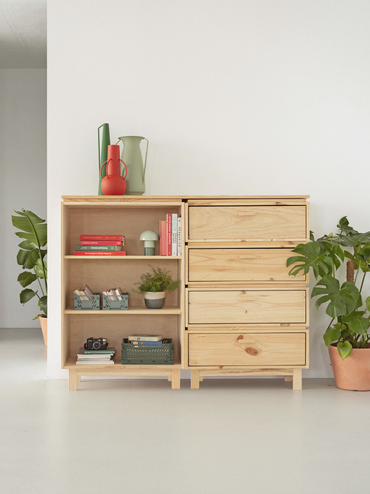 Muebles aparador con estanterías y armario cerrado | LUFE 2