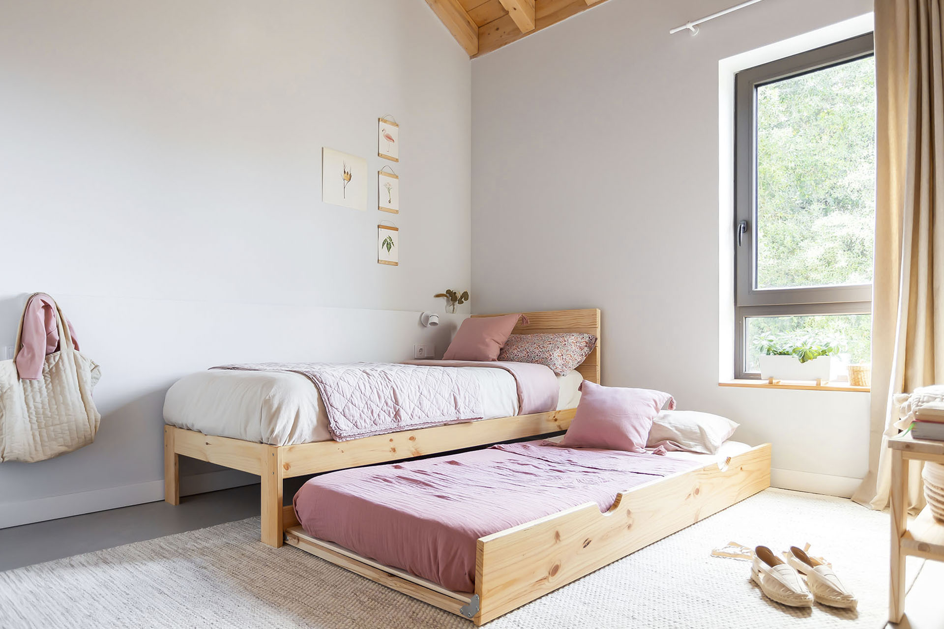 Imagen de ambiente 1 para:Cama nido de madera de pino