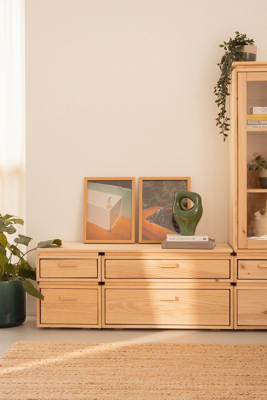 Imagen de ambiente 1 para:C&oacute;moda peque&ntilde;a de madera