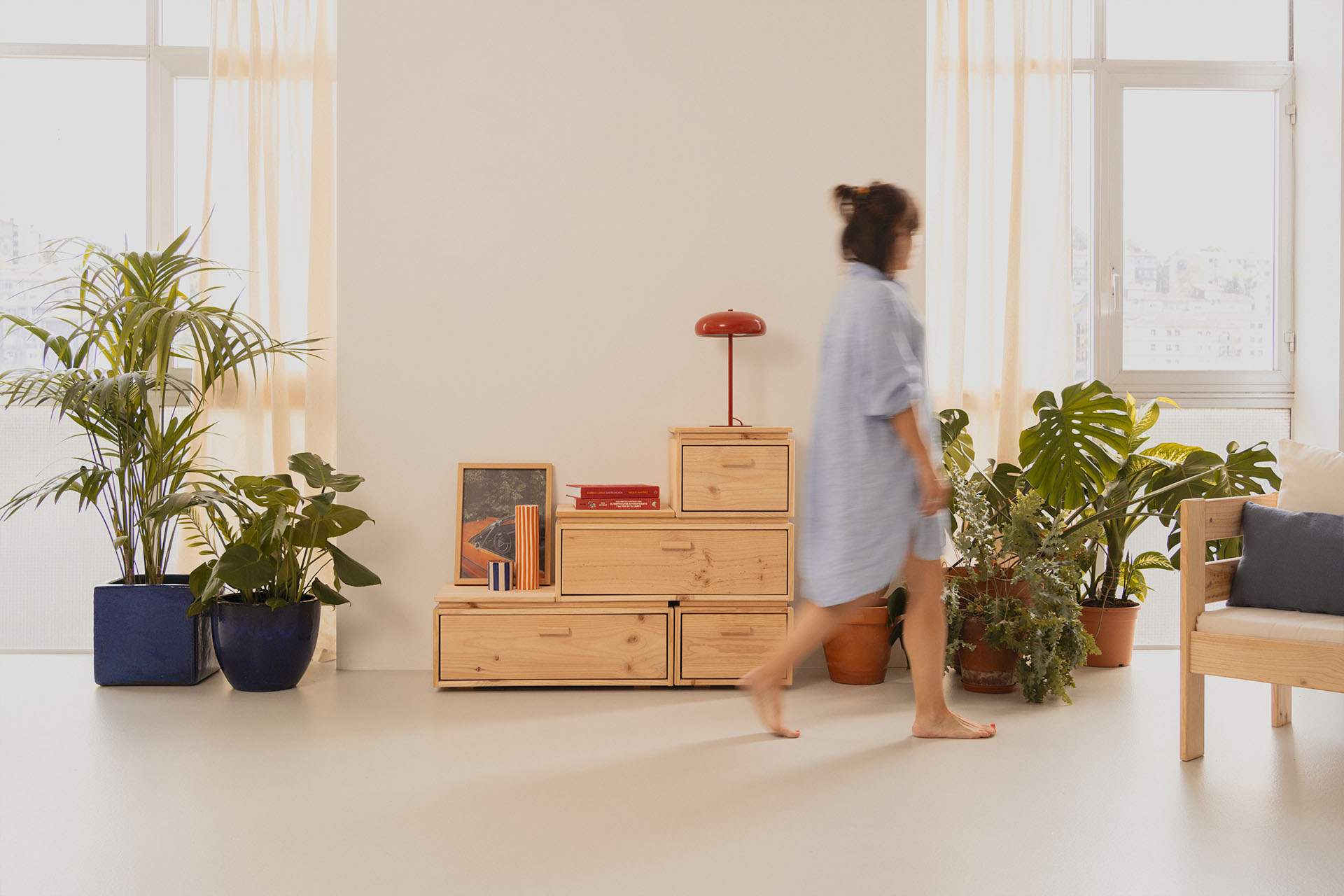 Imagen de ambiente 1 para:Cajonera de madera