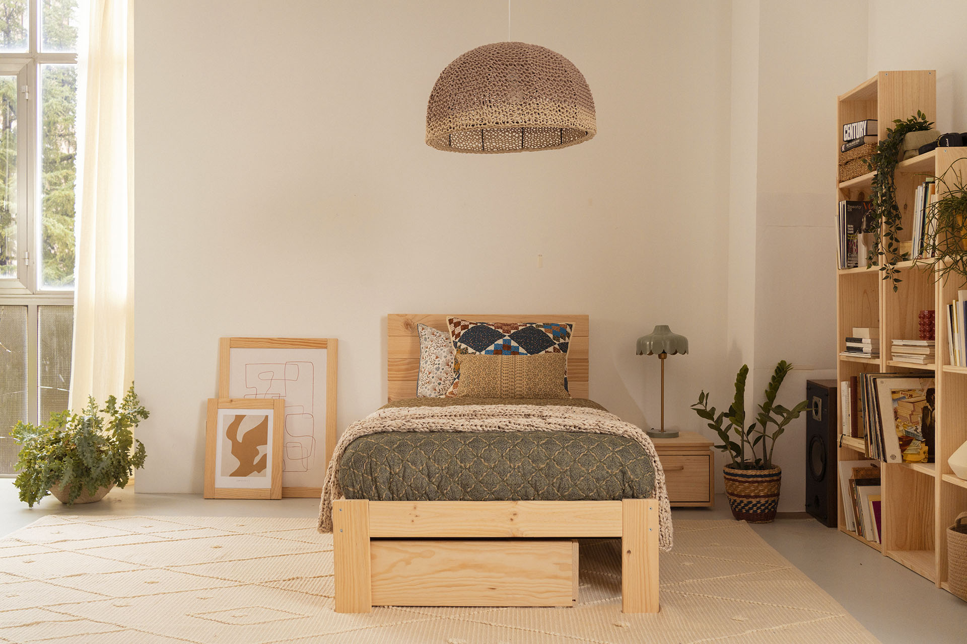 Imagen de ambiente 1 para:Cama individual de madera de pino