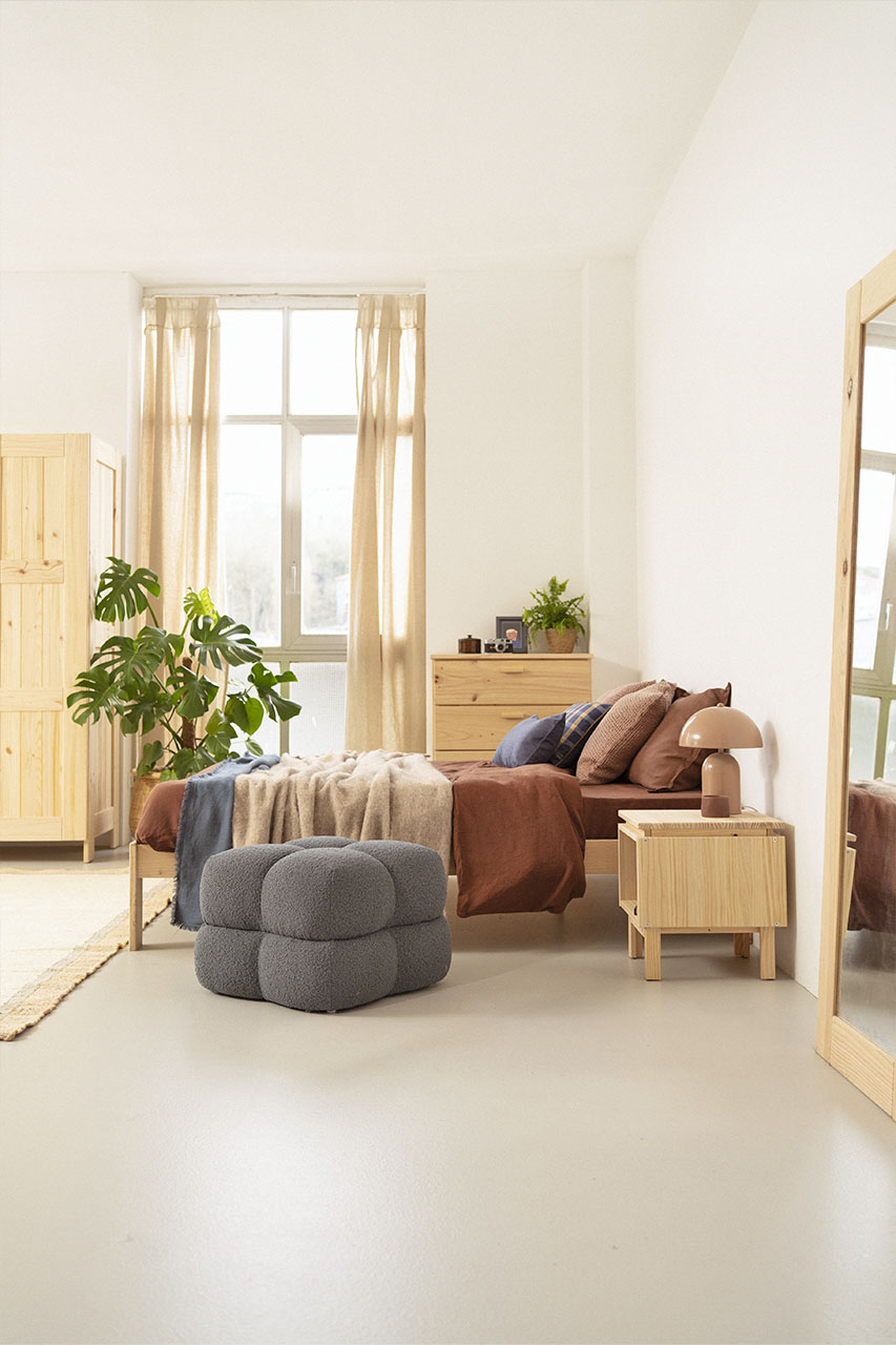 Imagen de ambiente 1 para:cama de matrimonio de madera