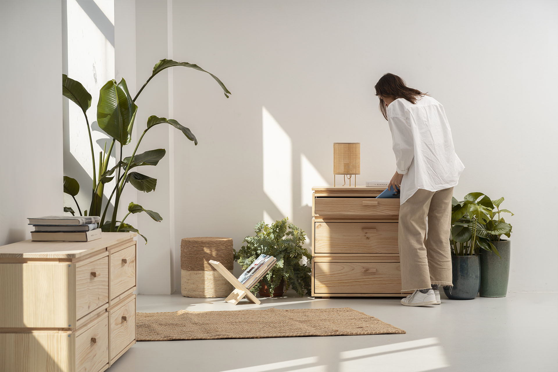 Imagen de ambiente 1 para:Cajonera modular de madera de pino