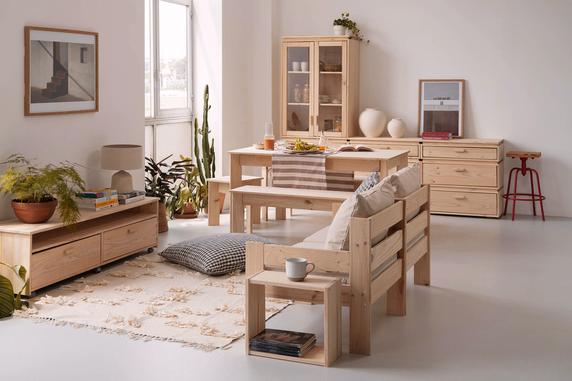 Imagen de ambiente 2 para:Estanter&iacute;a de madera