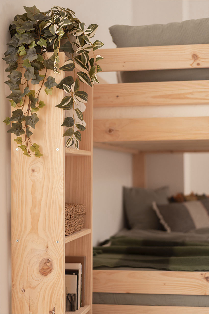 Imagen de ambiente 2 para:Estanter&iacute;a de madera natural