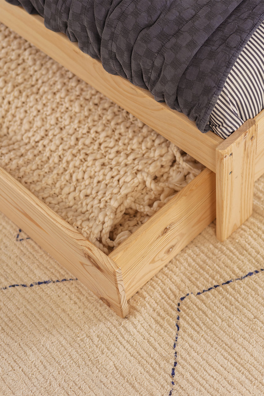 Imagen de ambiente 2 para:cama doble de madera maciza