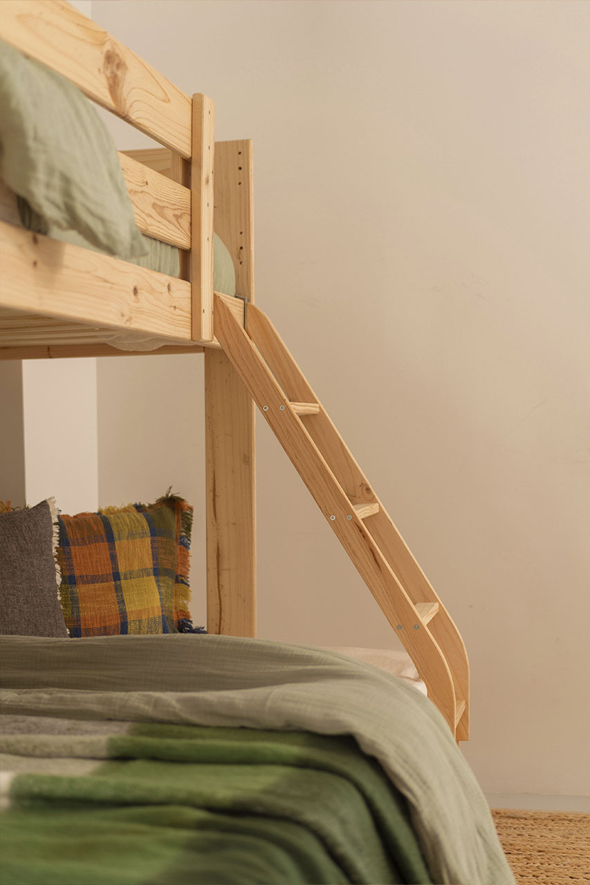Imagen de ambiente 2 para:Litera de matrimonio de madera