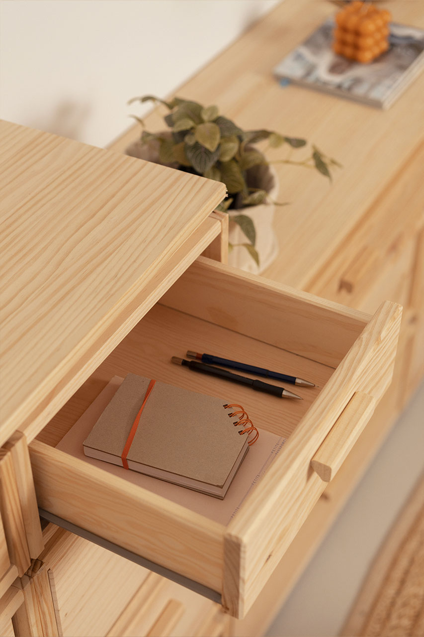 Imagen de ambiente 2 para:C&oacute;moda alta de madera natural