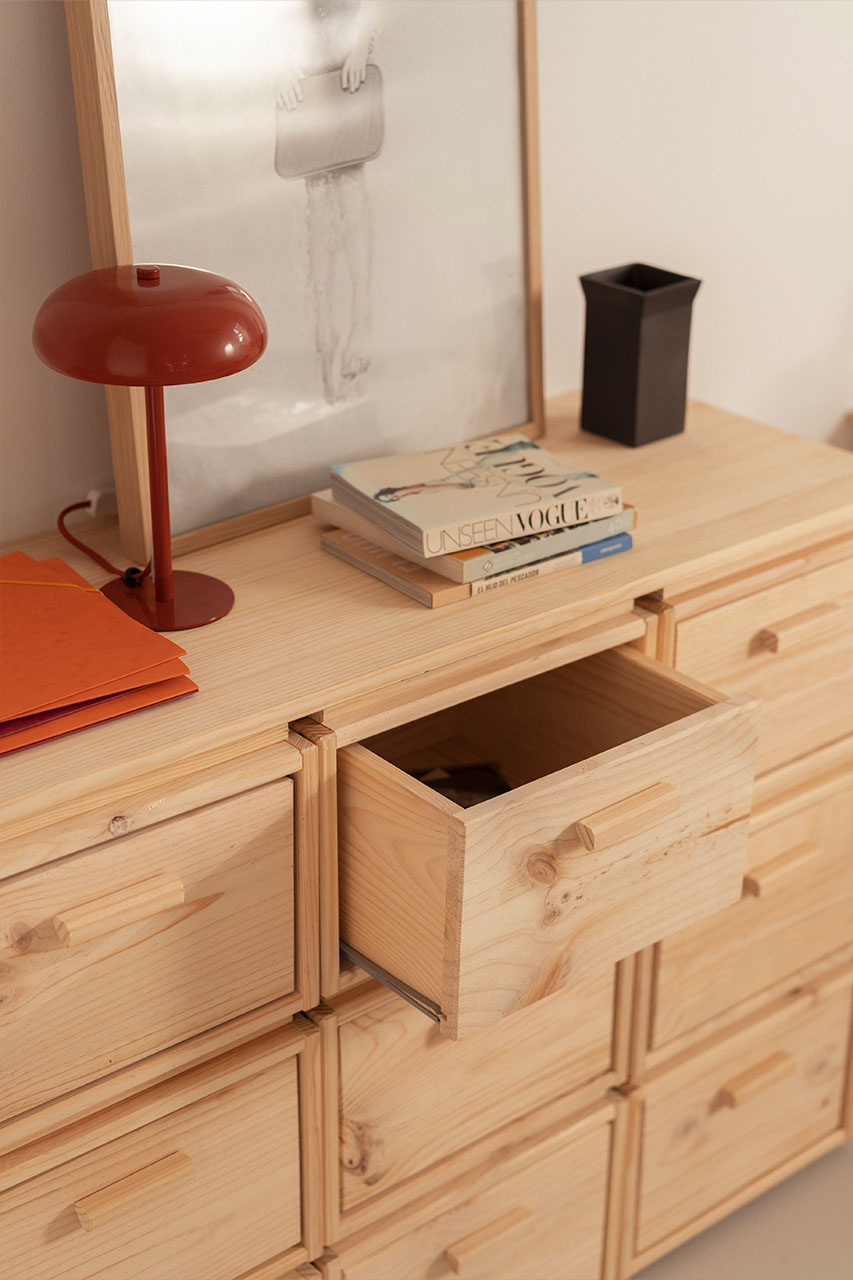 Imagen de ambiente 2 para:Archivador de madera natural
