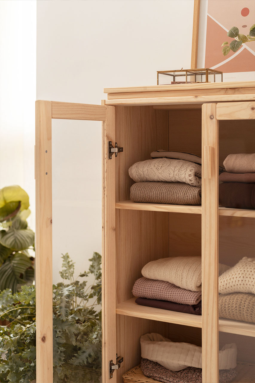 Imagen de ambiente 2 para:Vitrina con cajones
