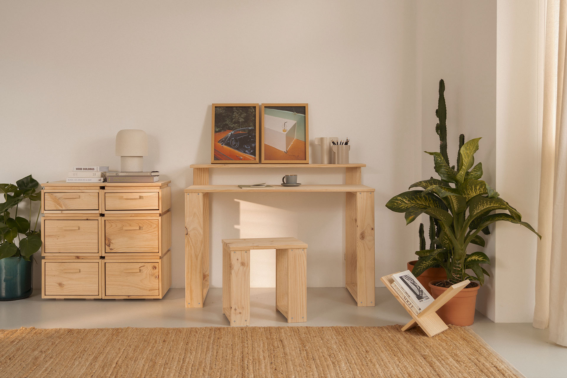 Imagen de ambiente 2 para:Escritorio de madera natural