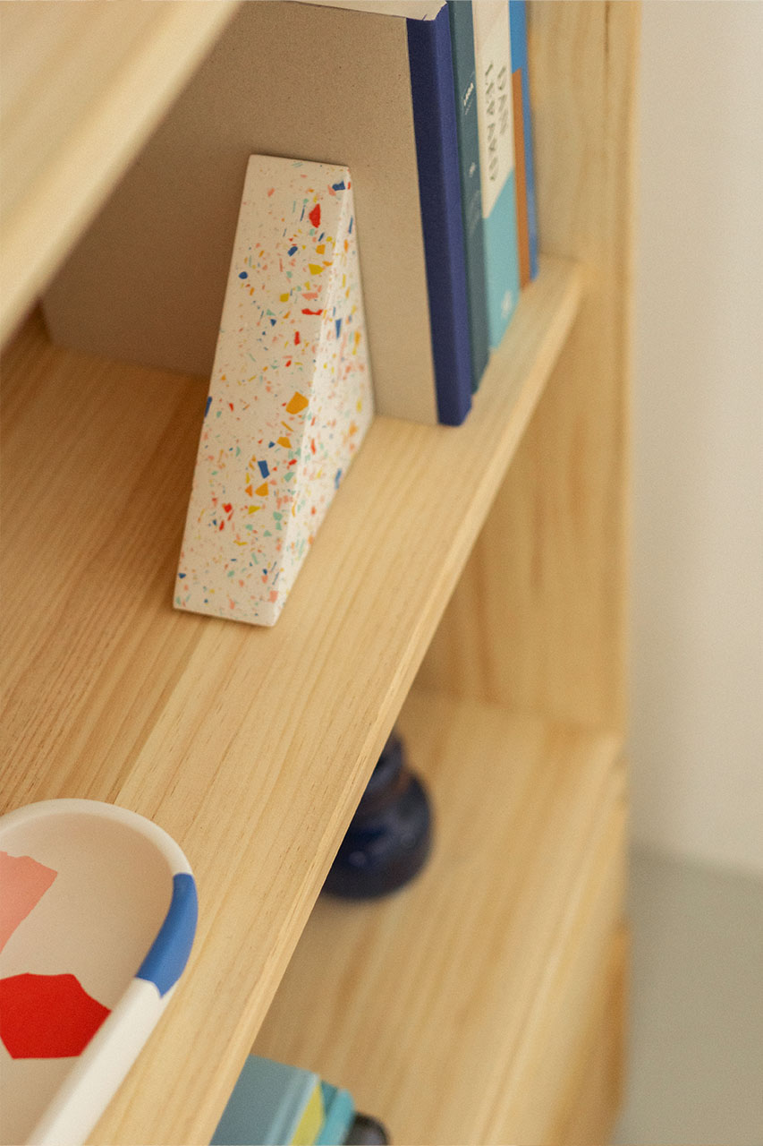 Imagen de ambiente 2 para:Estanter&iacute;a librer&iacute;a de madera ecol&oacute;gica