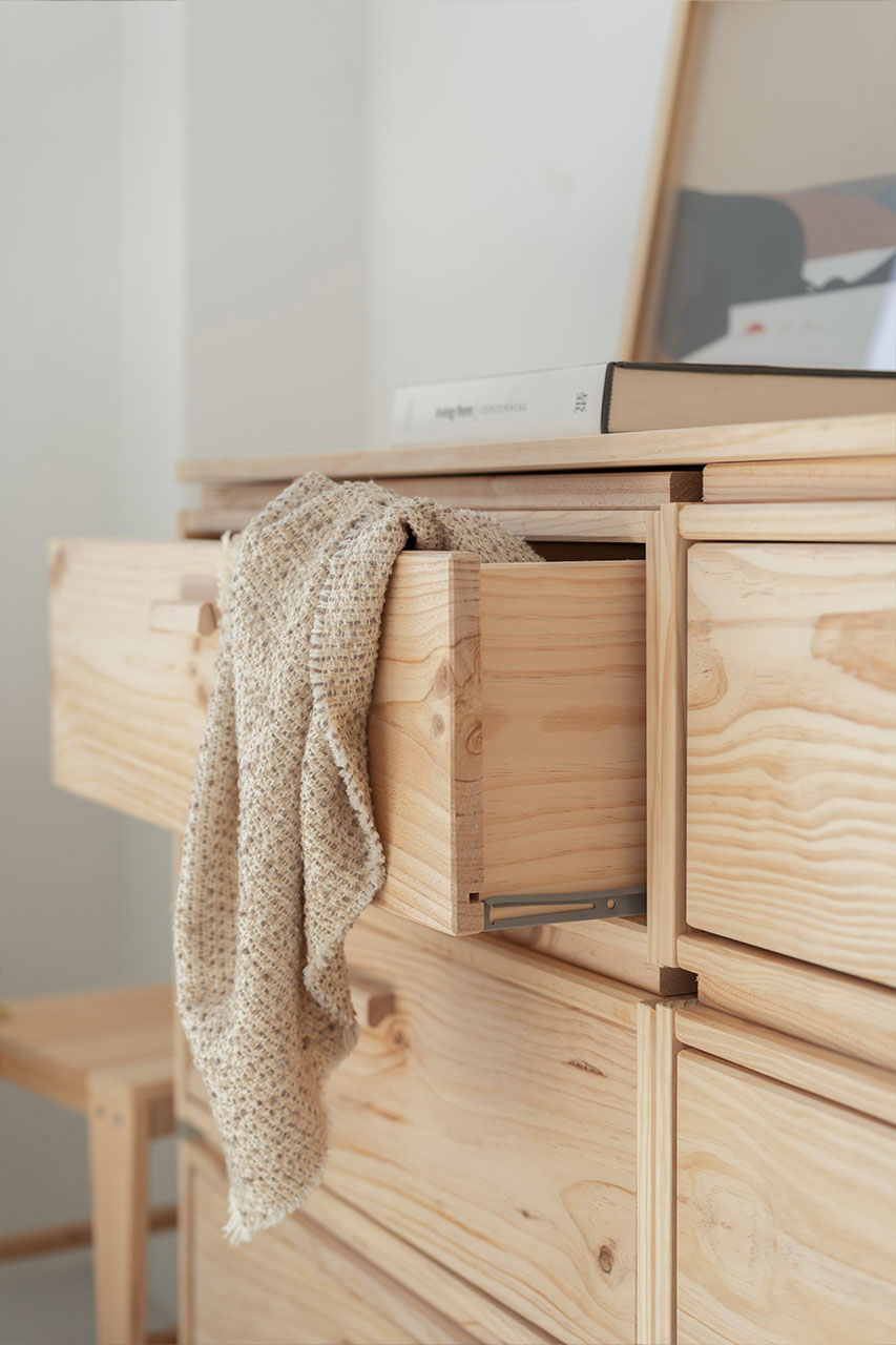 Imagen de ambiente 2 para:C&oacute;moda modular de madera natural