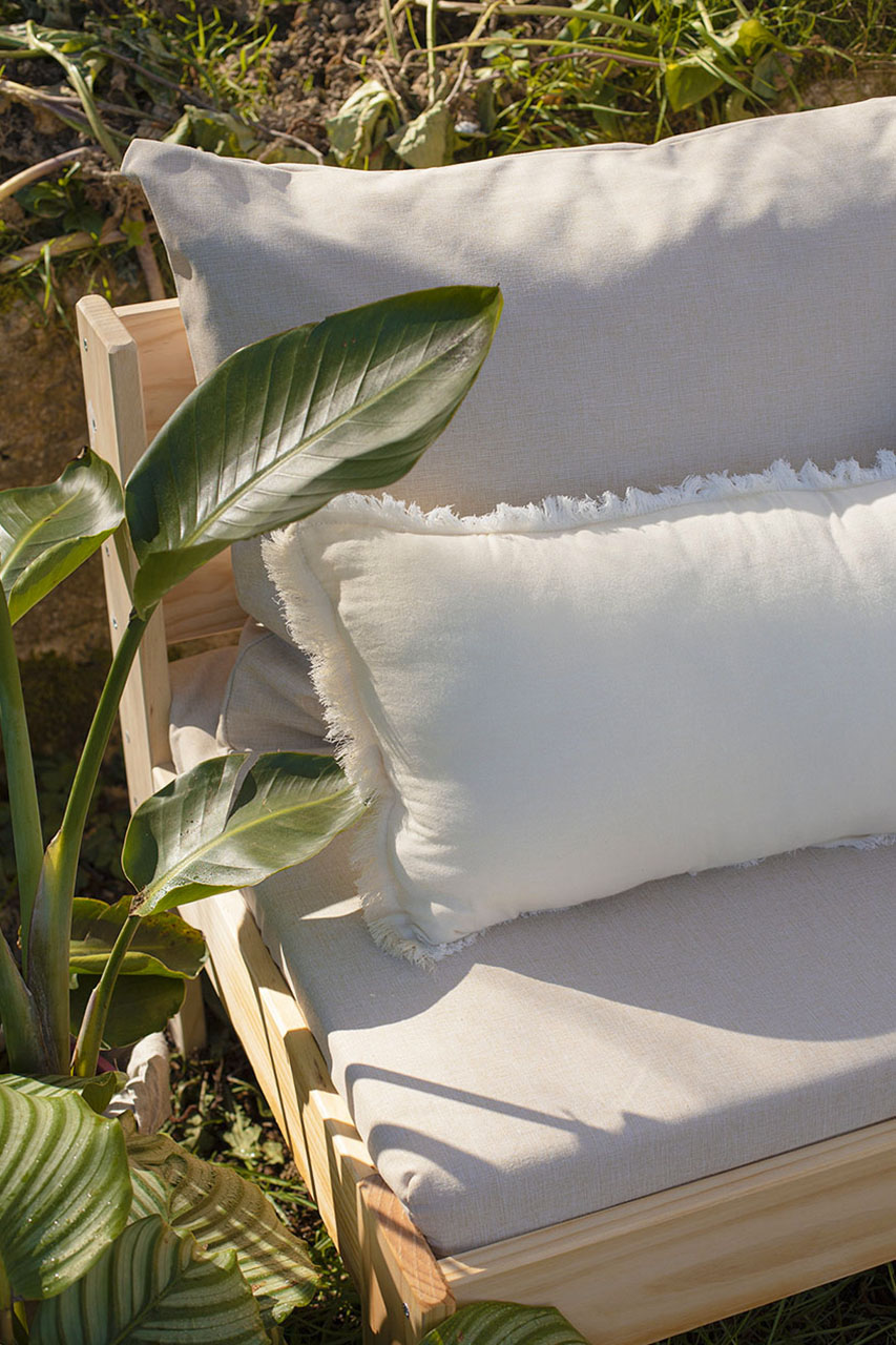 Imagen de ambiente 3 para:Sillones modulares de madera ecol&oacute;gica para exterior
