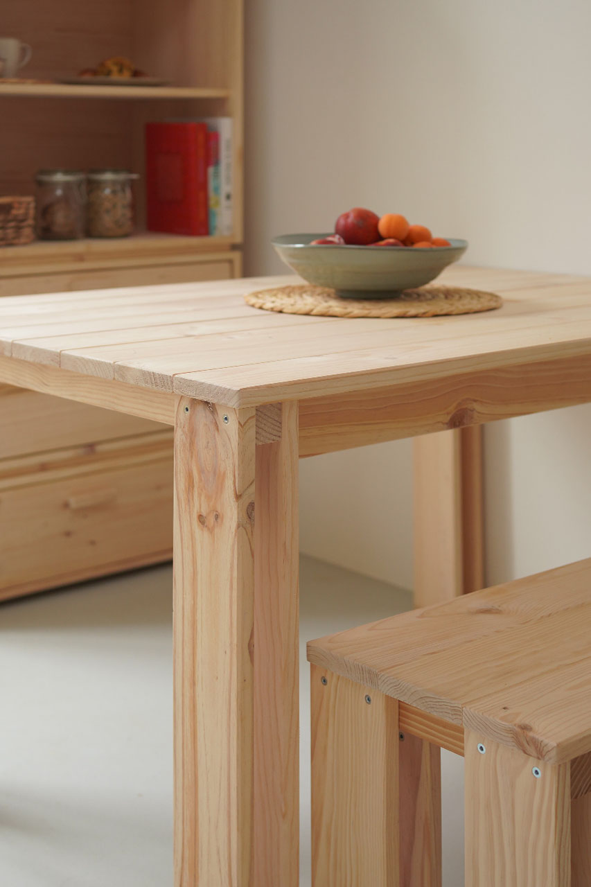 Imagen de ambiente 3 para:Mesa de comedor de madera ecol&oacute;gica