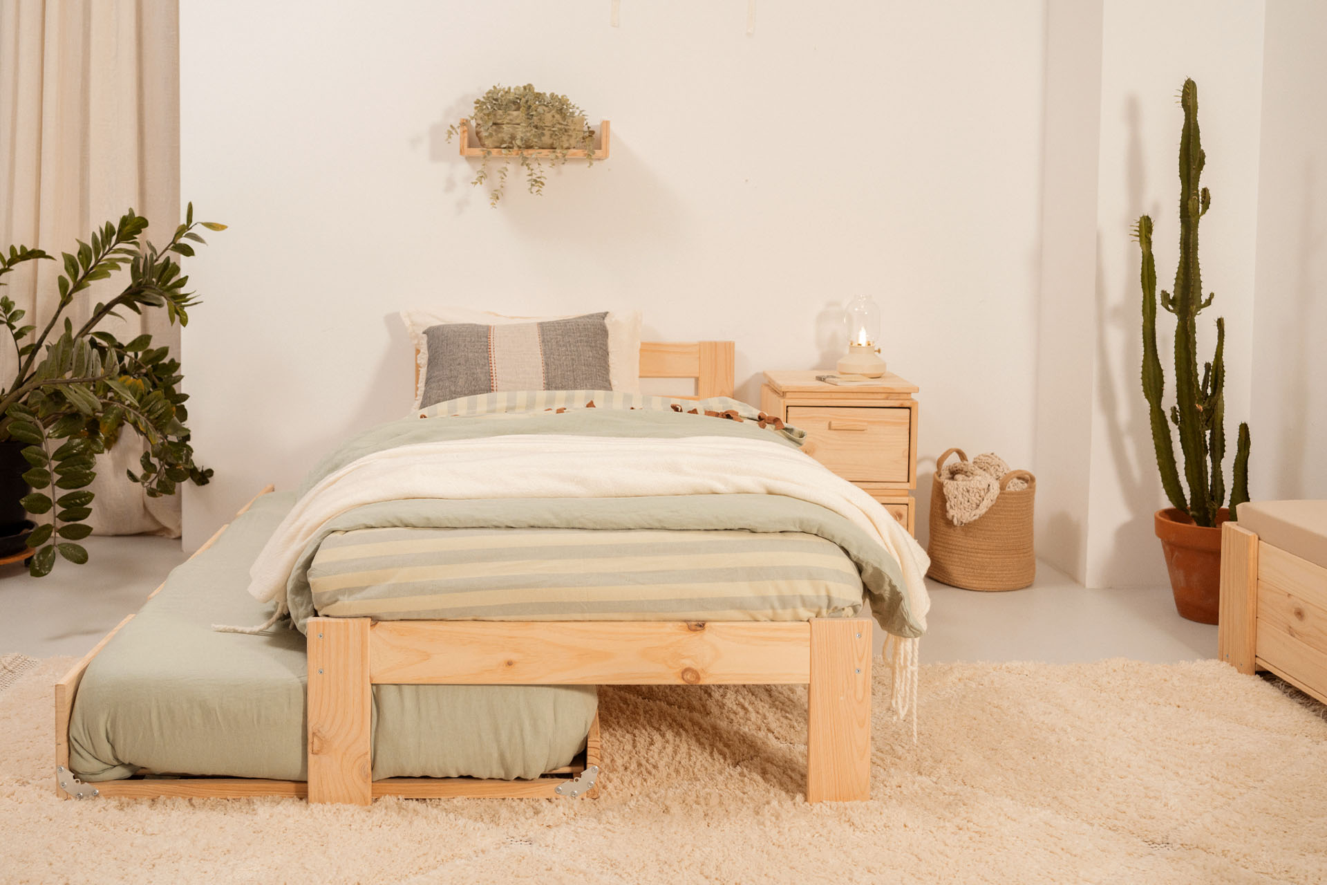 Imagen de ambiente 3 para:Cama nido para colch&oacute;n de 90