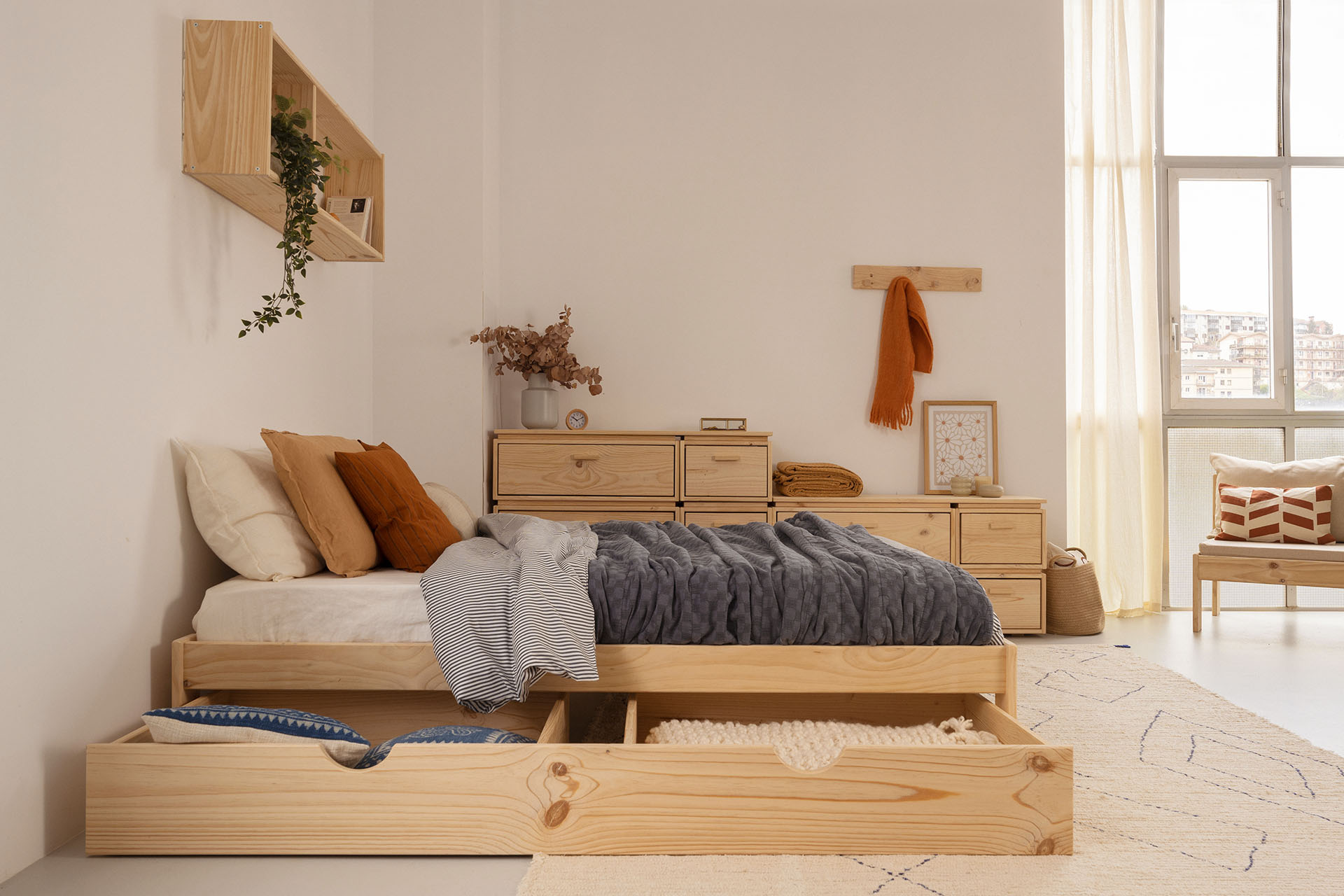 Imagen de ambiente 3 para:cama doble con almacenaje de madera sostenible