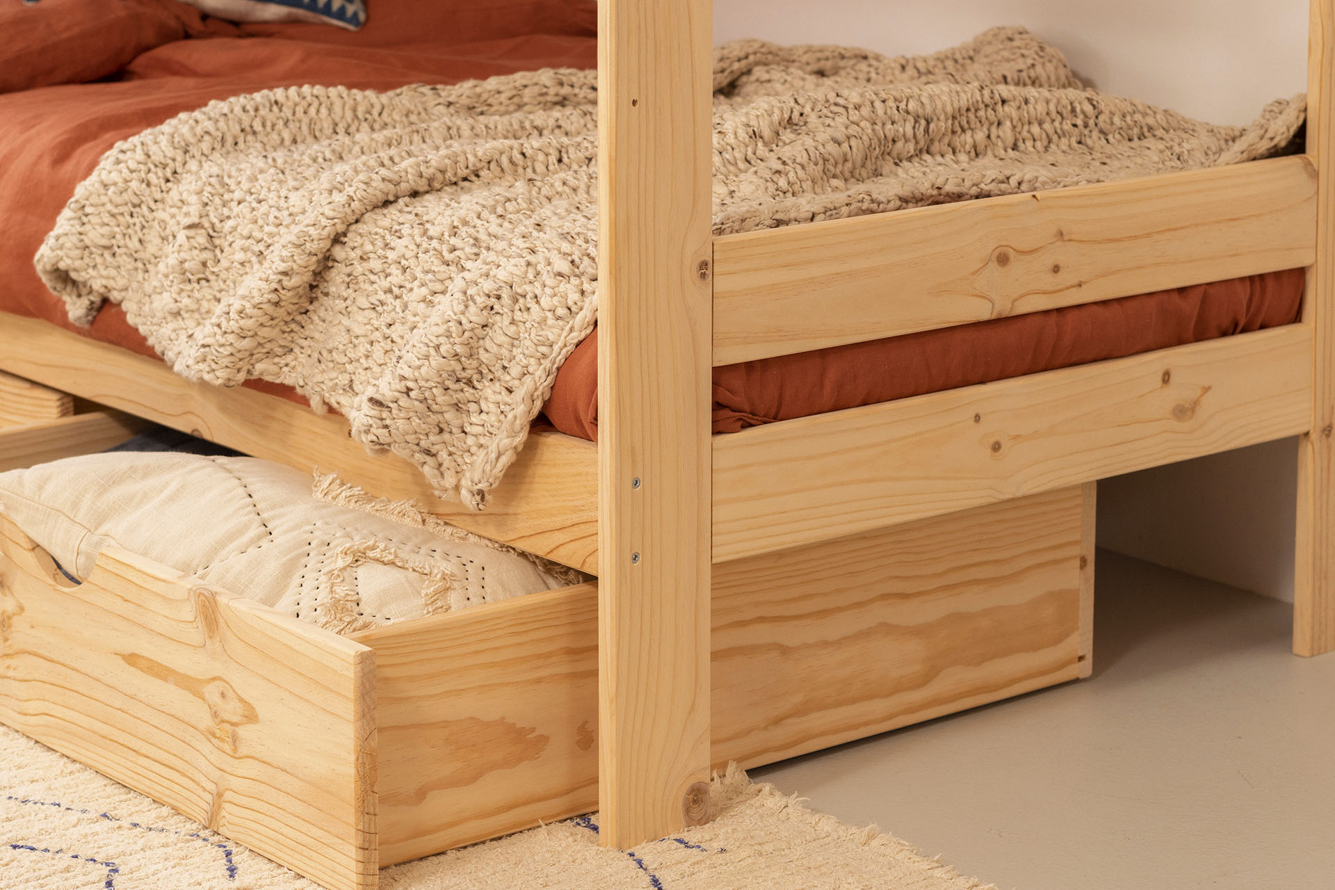 Imagen de ambiente 3 para:Litera infantil con cajones