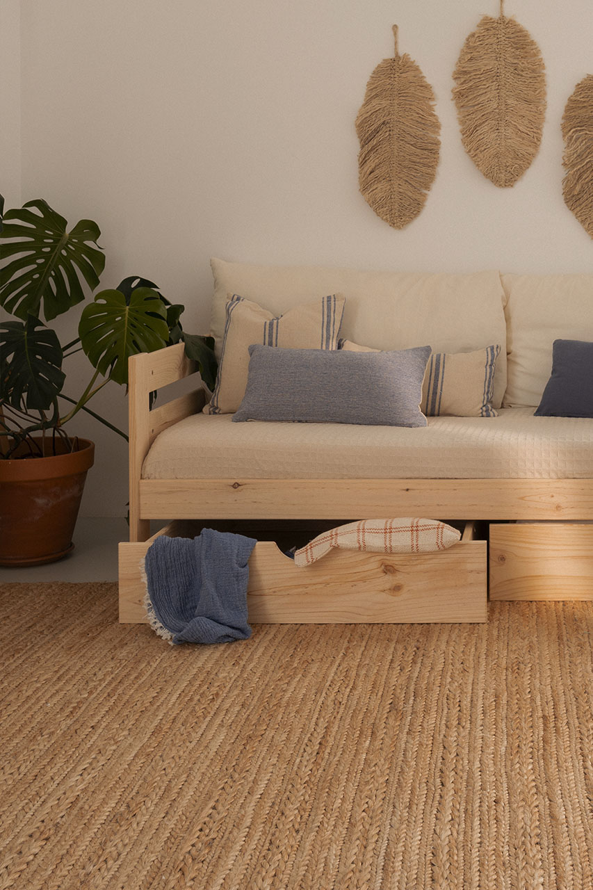 Imagen de ambiente 5 para:Cama de madera de estilo n&oacute;rdico