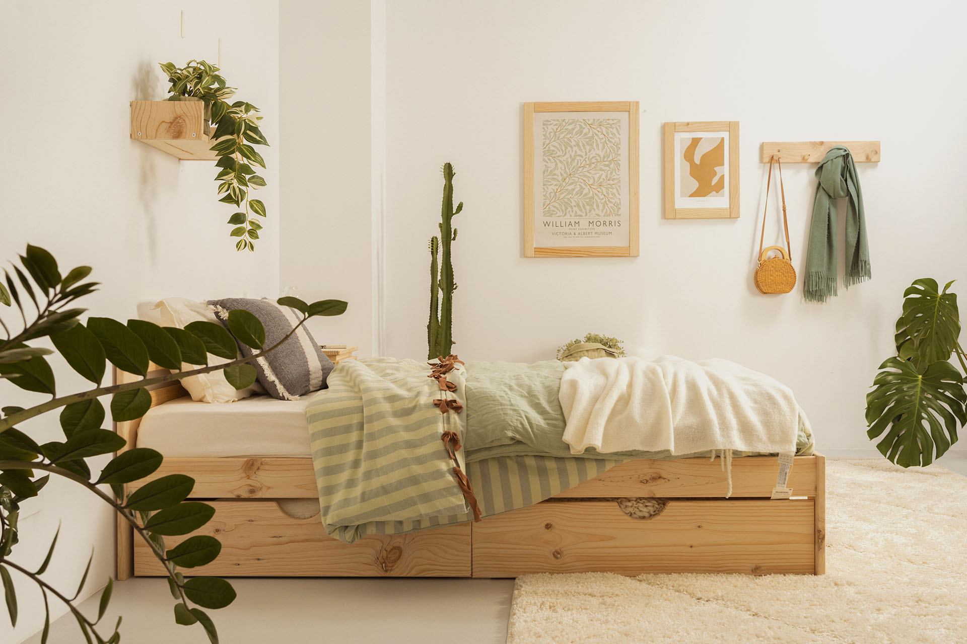 Imagen de ambiente 3 para:Cama con almacenaje para colch&oacute;n de 80
