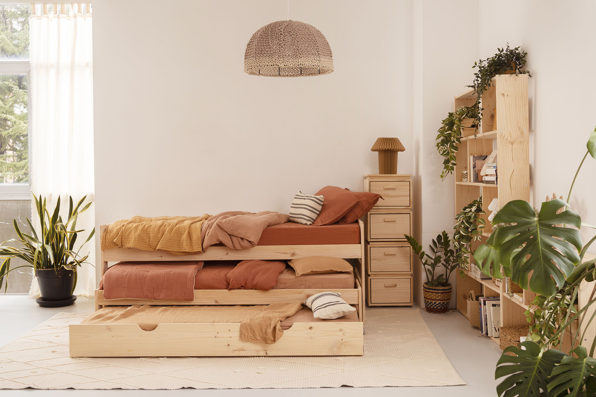 Imagen de ambiente 3 para:Cama nido triple para colchones de 80