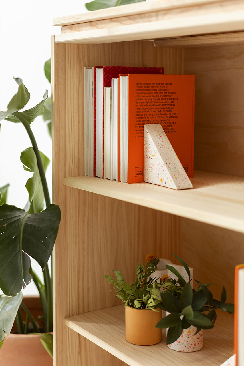 Imagen de ambiente 4 para:Estanter&iacute;a librer&iacute;a de madera ecol&oacute;gica