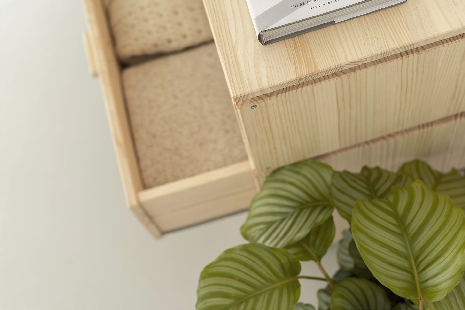 Imagen de ambiente 3 para:Cajonera modular de madera sostenible