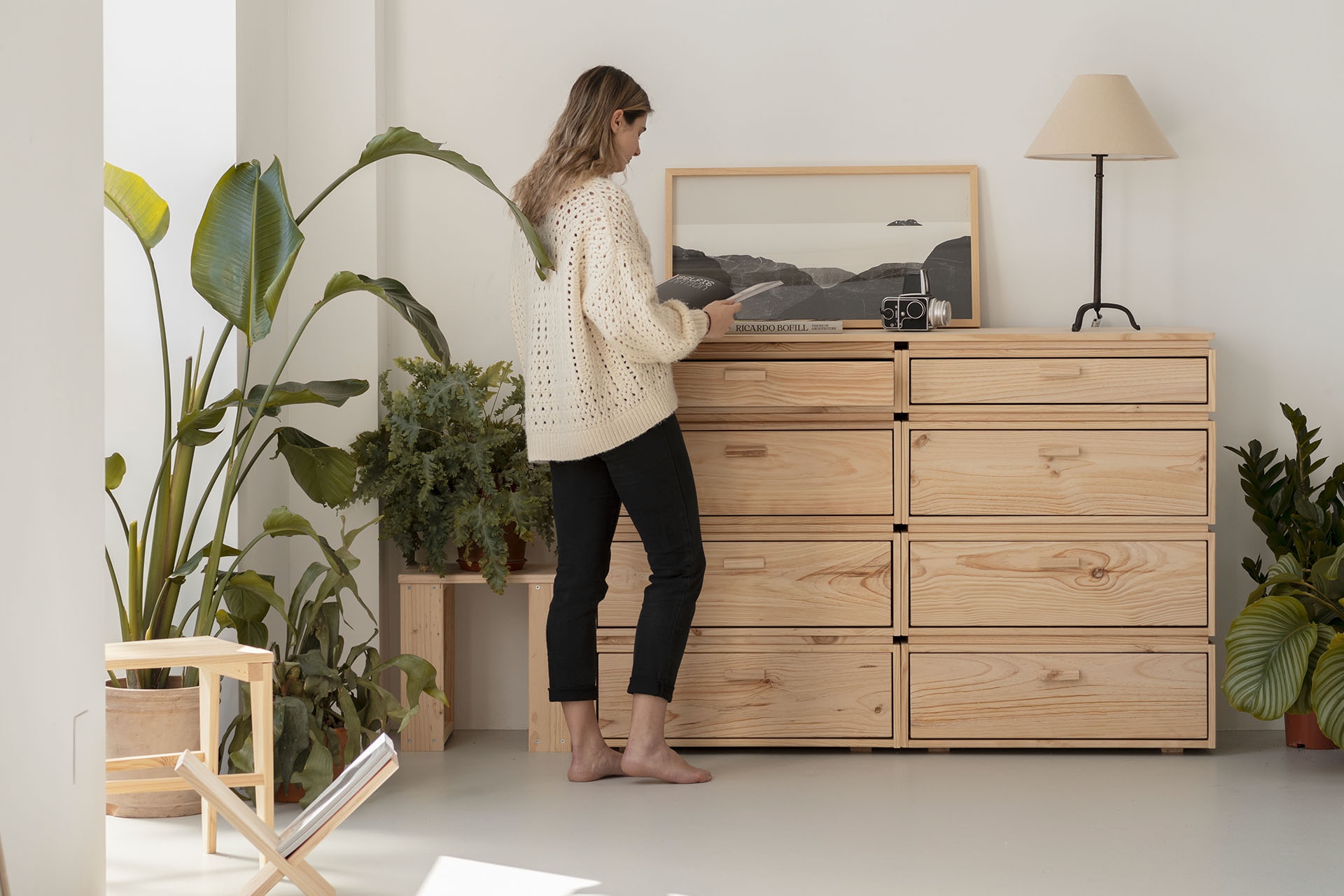 Imagen de ambiente 3 para:Cajonera modular de madera de pino