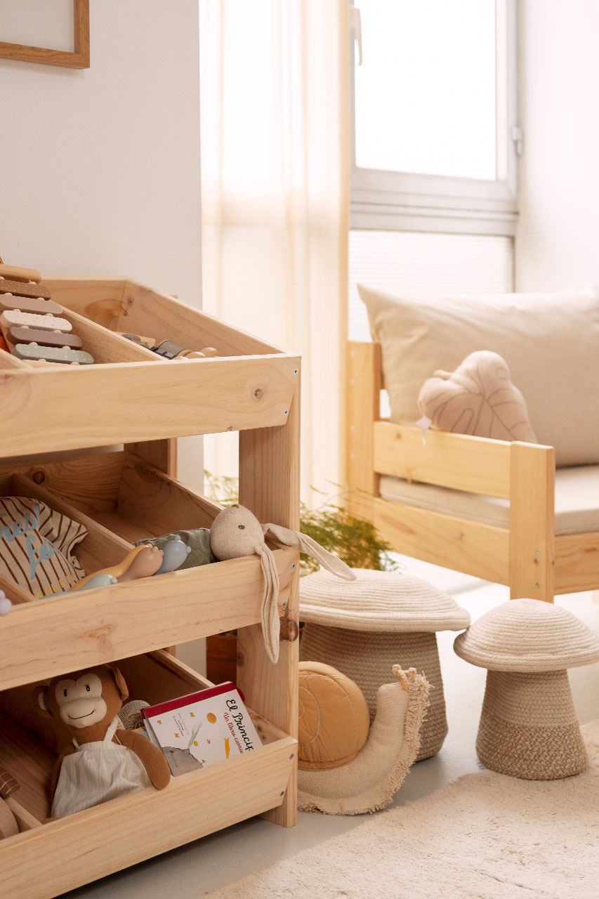 Imagen de ambiente 4 para:Mueble organizador Montessori de madera maciza