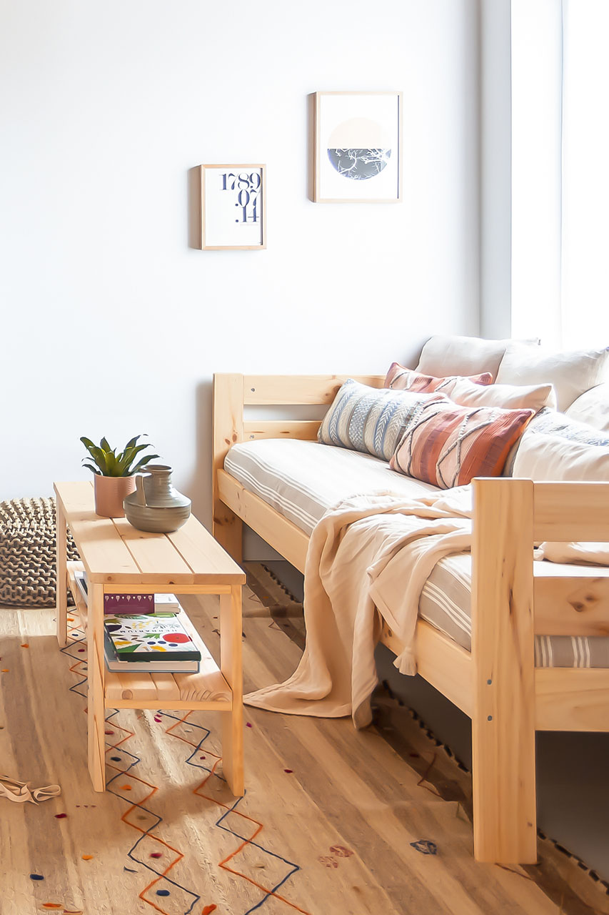 Imagen de ambiente 4 para:Cama sof&aacute; individual de madera sostenible