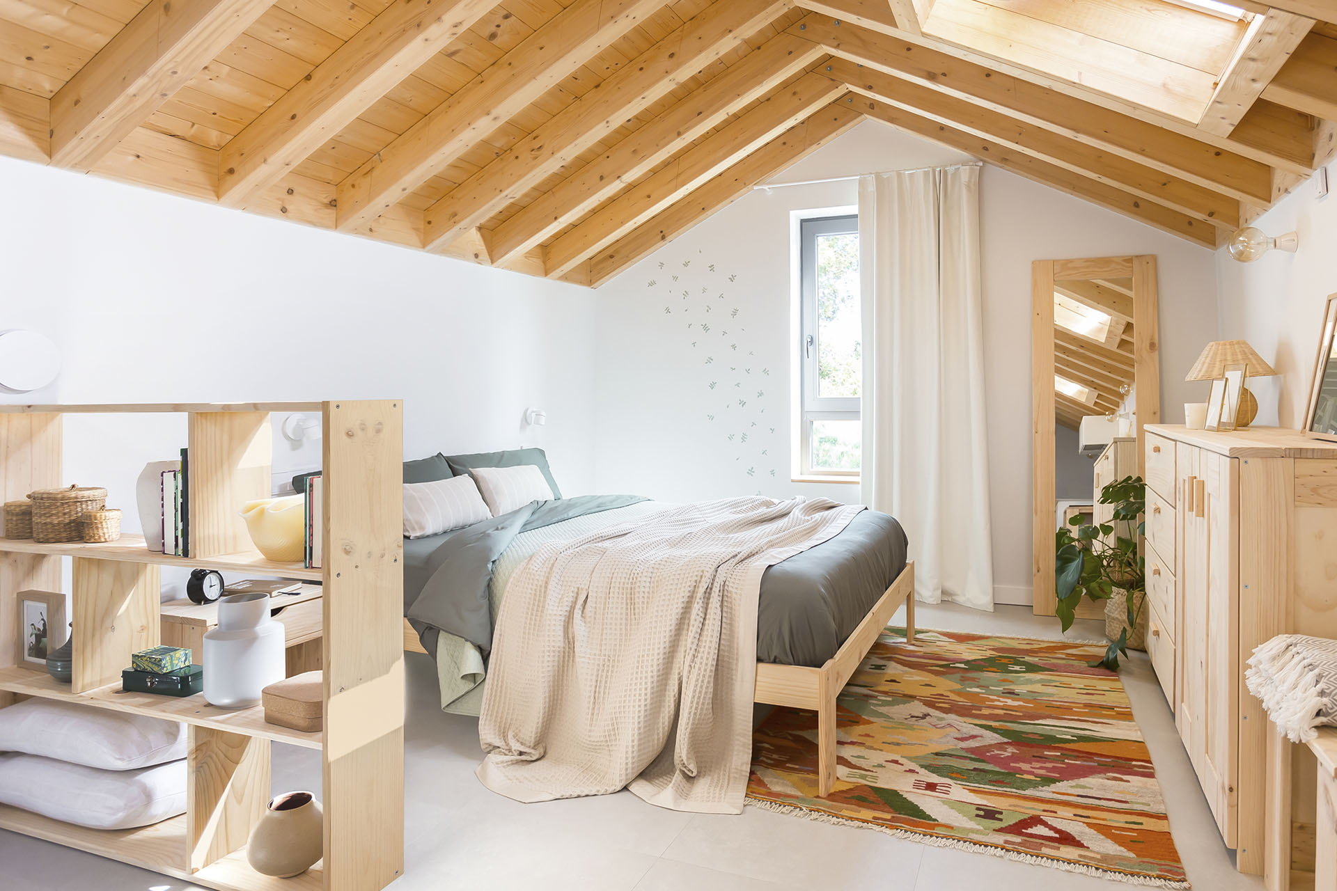 Imagen de ambiente 4 para:Estanter&iacute;a de pared de madera maciza