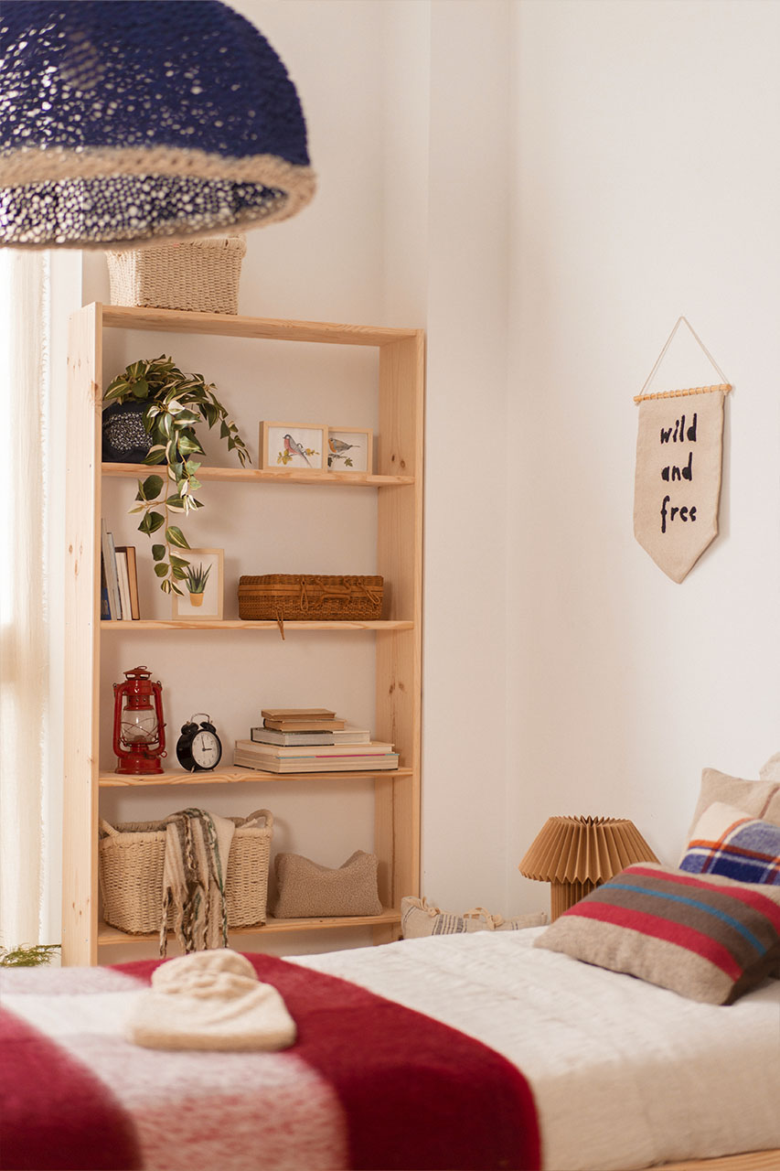 Imagen de ambiente 3 para:Estanter&iacute;a grande de madera natural