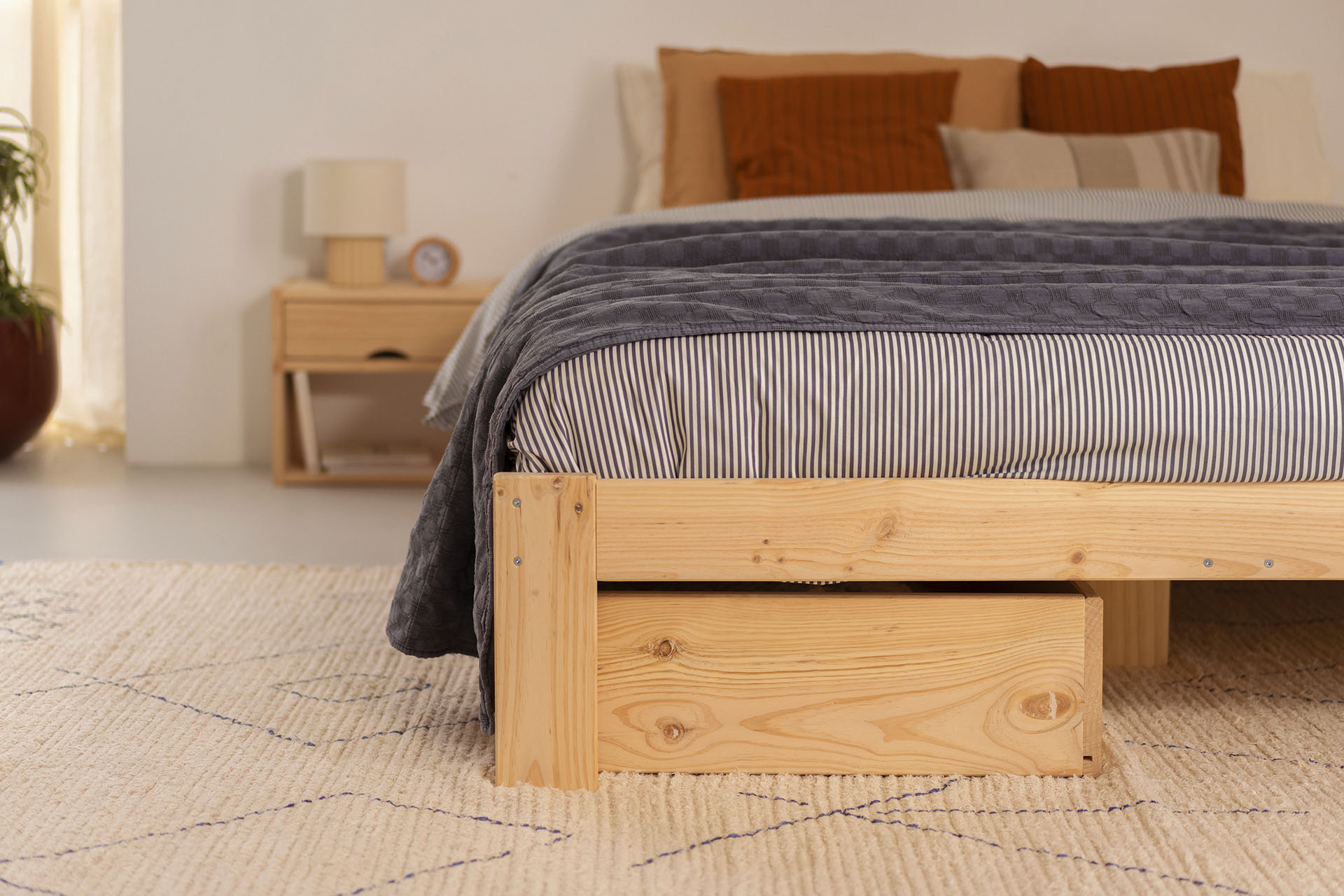 Imagen de ambiente 4 para:cama de matrimonio de madera ecol&oacute;gica