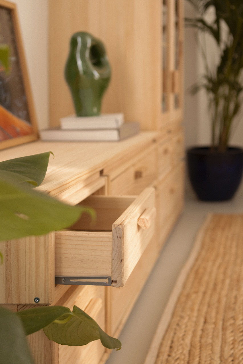 Imagen de ambiente 4 para:Mueble TV con cajones