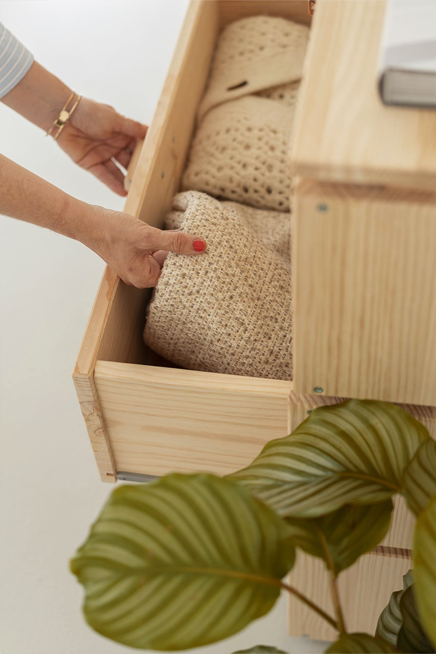 Imagen de ambiente 4 para:Cajonera modular de madera ecol&oacute;gica