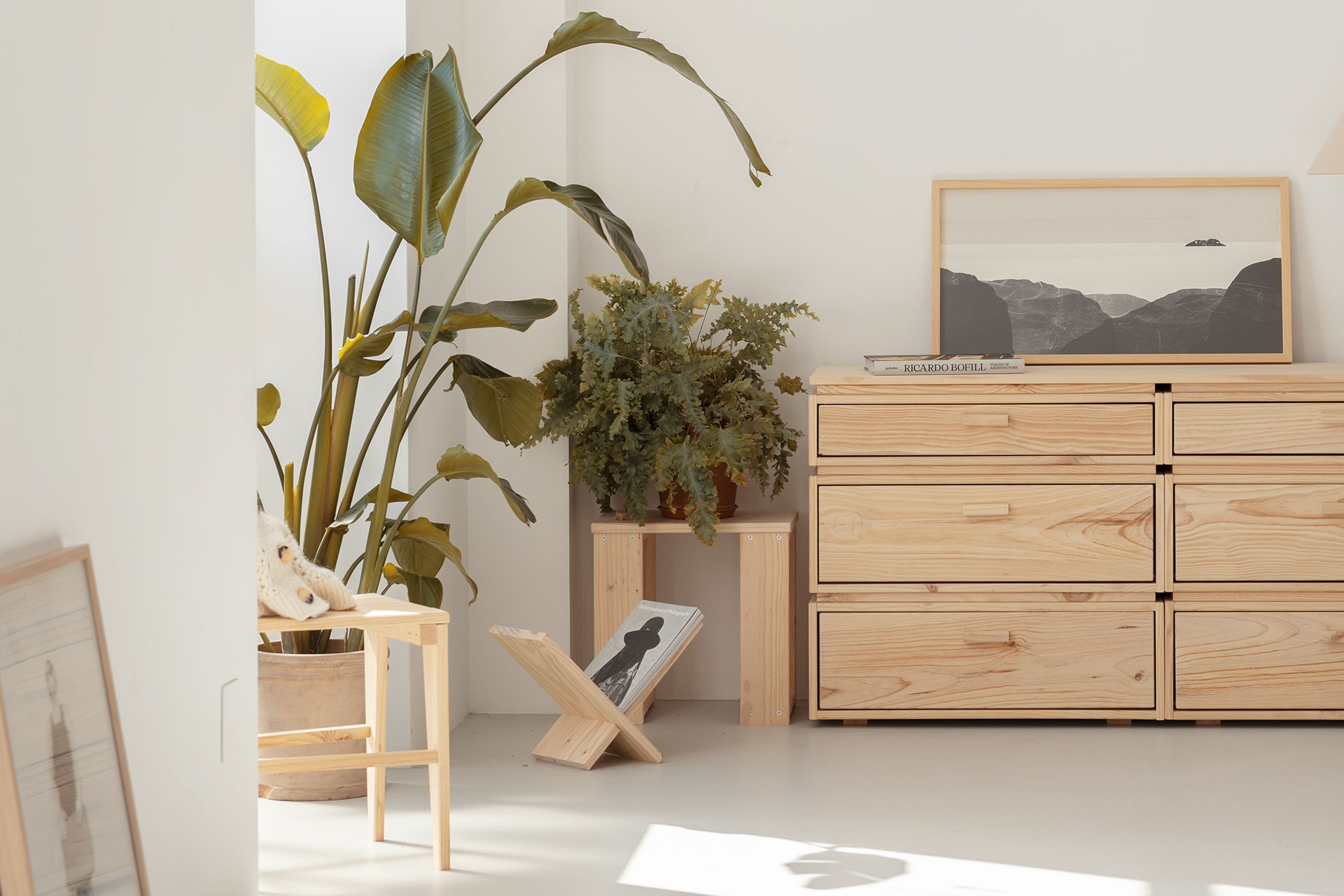 Imagen de ambiente 4 para:C&oacute;moda modular de madera maciza