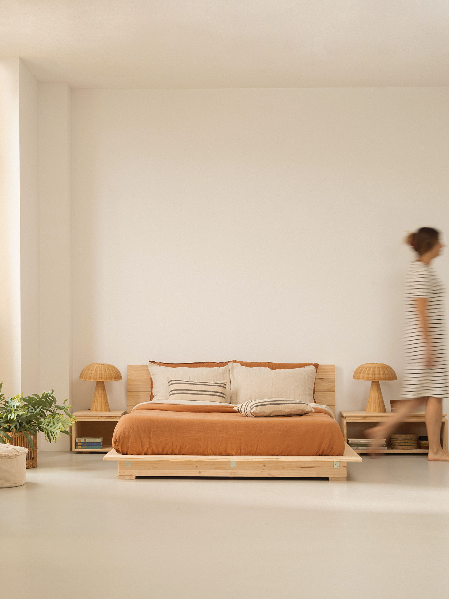 Imagen de ambiente 5 para:cama de madera natural estilo japon&eacute;s