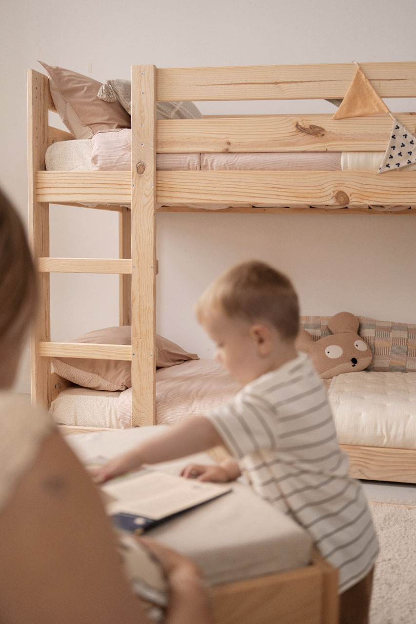 Imagen de ambiente 5 para:Litera Montessori de madera sostenible