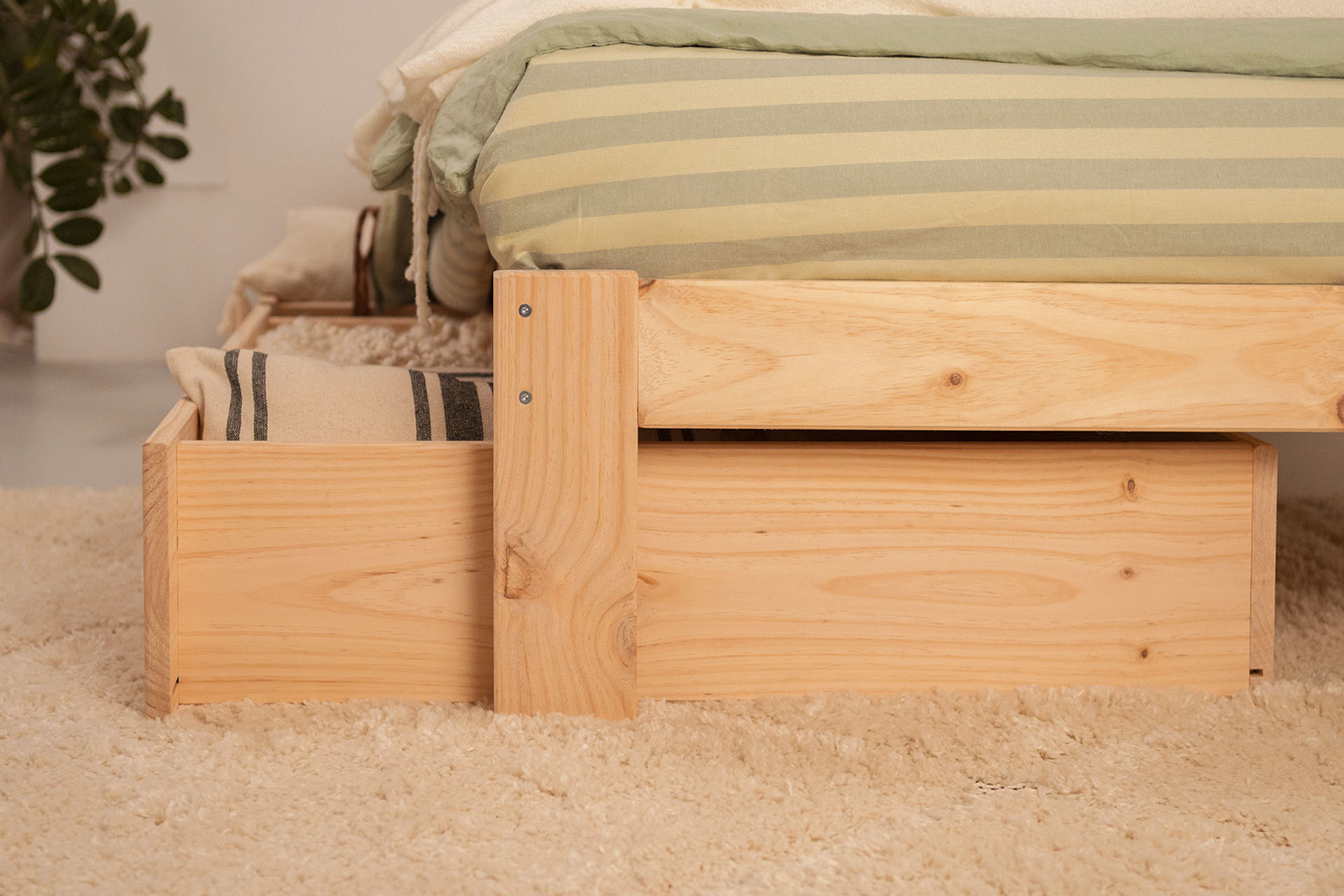 Imagen de ambiente 5 para:Cama de 90 con caj&oacute;n