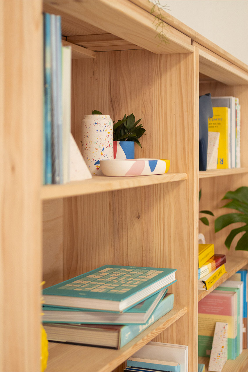 Imagen de ambiente 6 para:Estanter&iacute;a librer&iacute;a doble con cajones