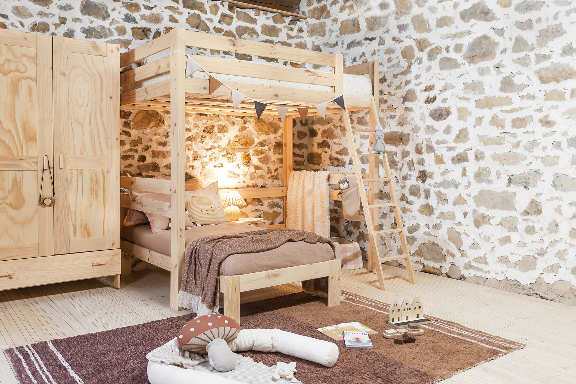 Imagen de ambiente 1 para:Cama alta con espacio debajo